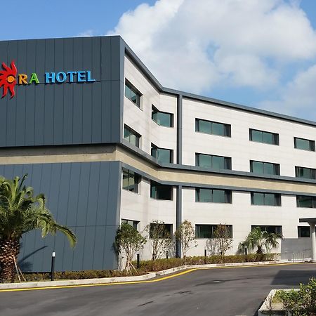 Ra Tourist Hotel Jeju Bagian luar foto