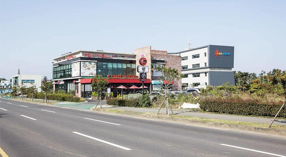 Ra Tourist Hotel Jeju Bagian luar foto